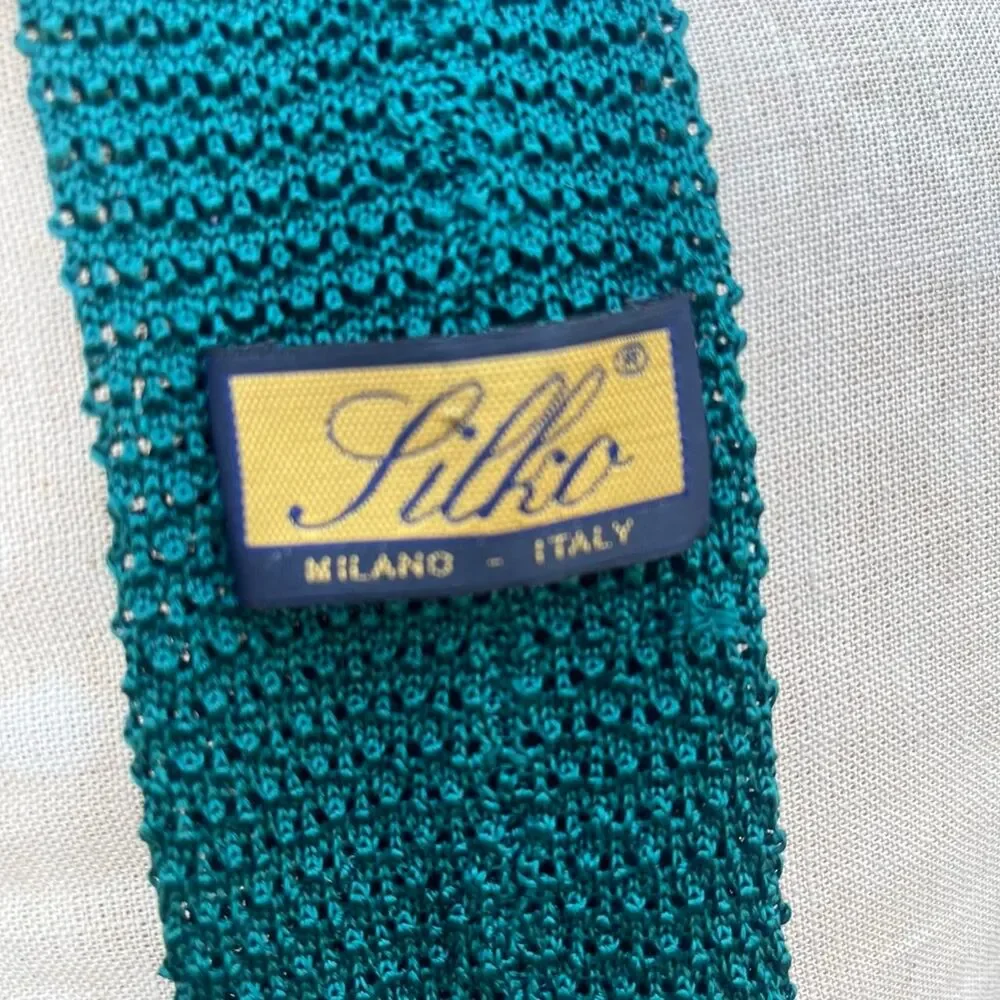 Silko crochet tie